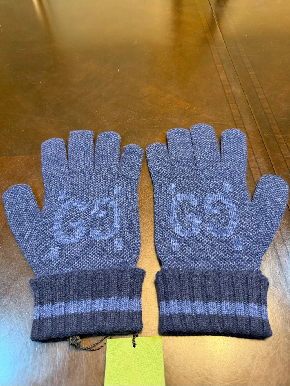 New Authentic Gucci GG Logo Cashmere Gloves Blue Size L